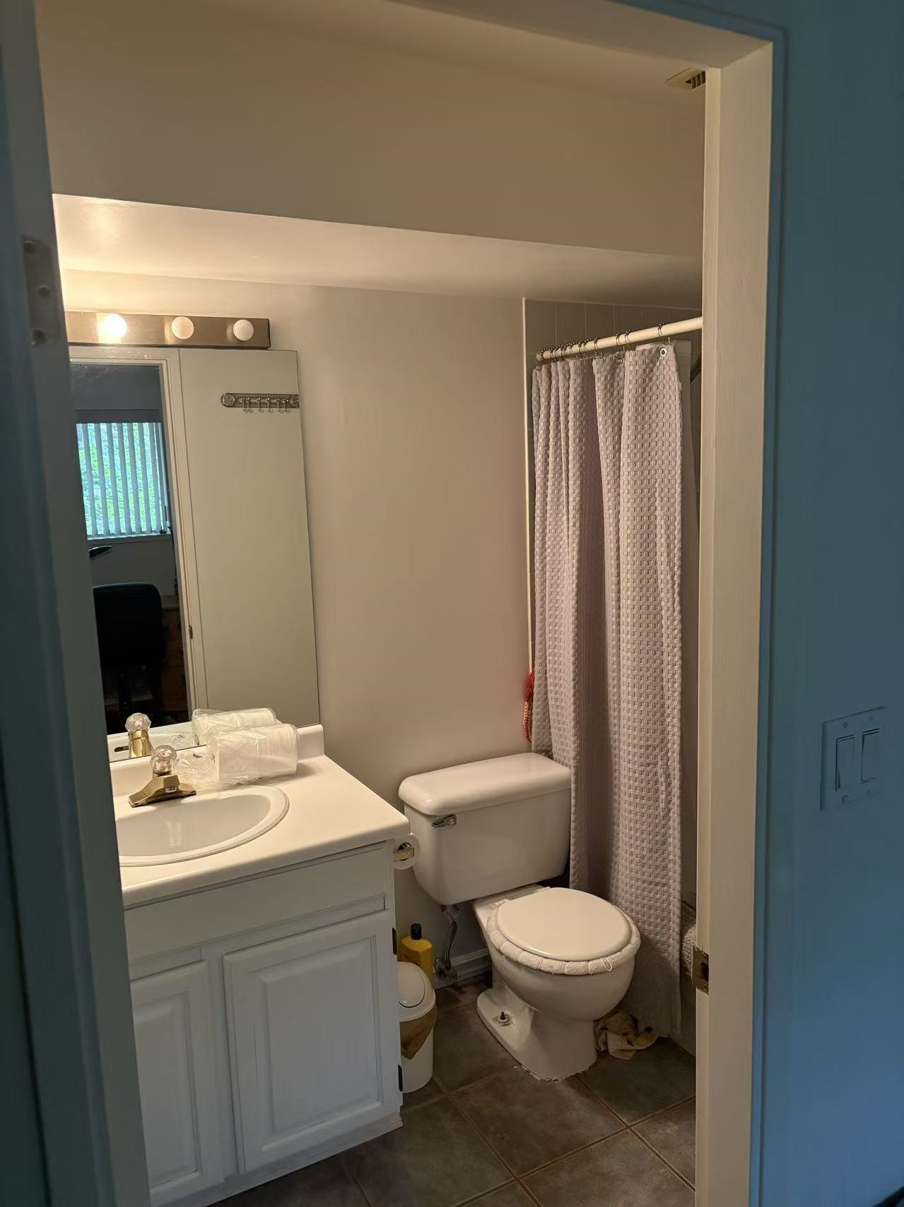 Additional image 4 of Ground Level-3316 Flagstaff Place , Vancouver, BC, V5S 4K8