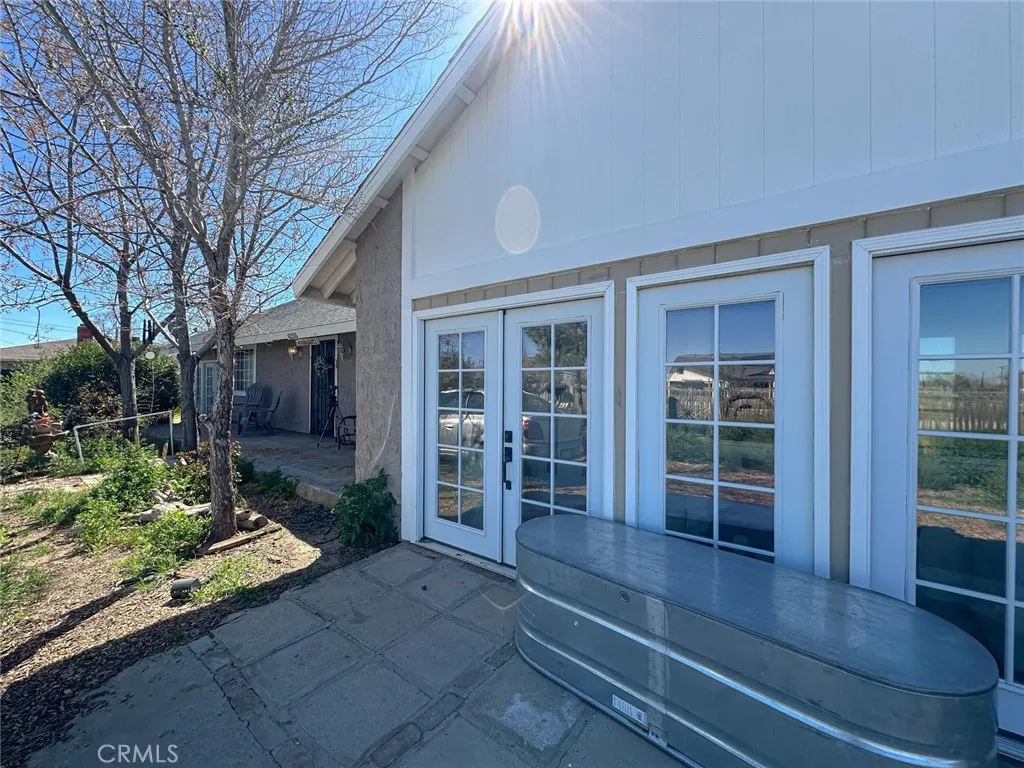 10330 E Avenue R14, Littlerock, CA 93543