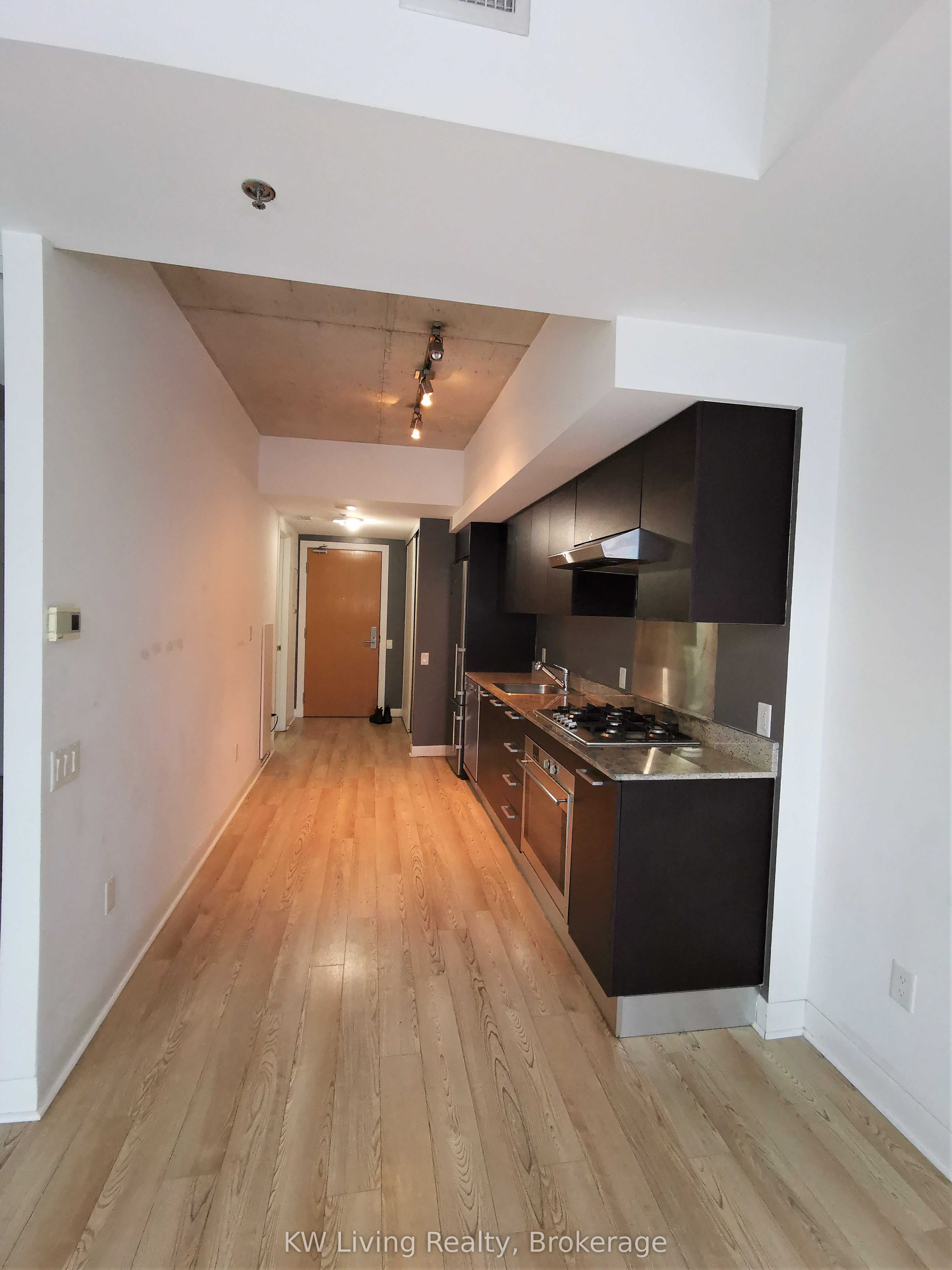 Additional image 2 of 809-375 King Street W, Toronto, ON, M5V 1K5