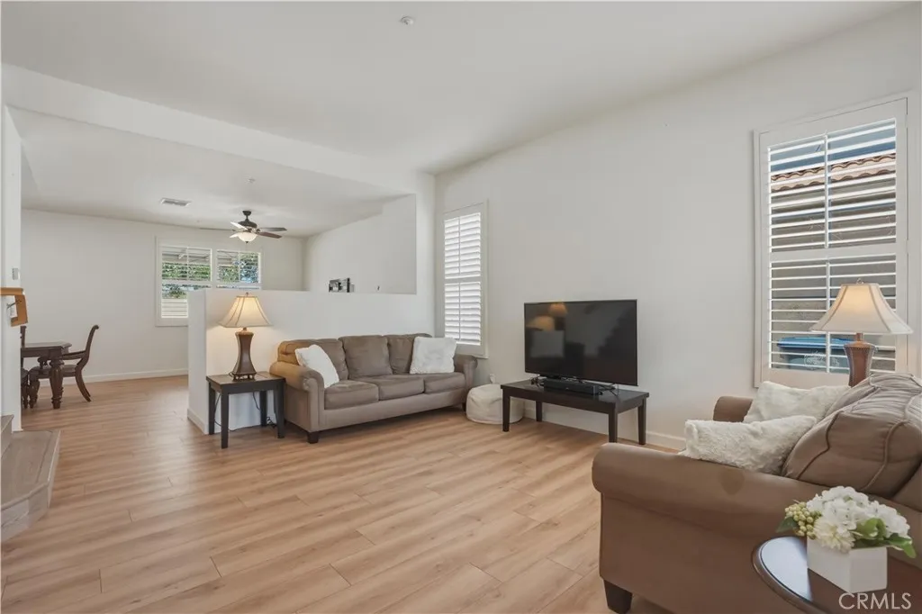 Additional image 3 of 5421 Barrymore Dr, Oxnard, CA 93033