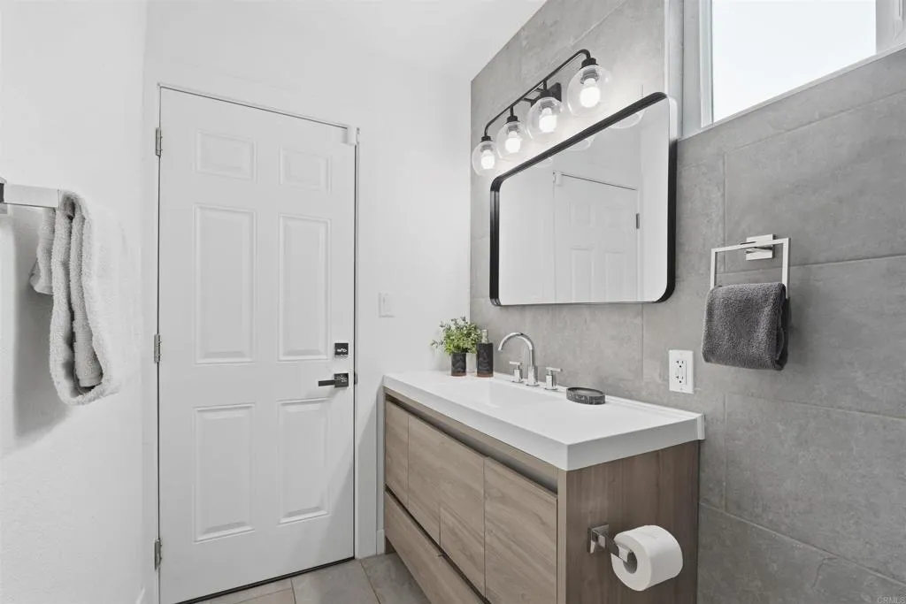 Additional image 64 of 2104 Beta Street, National City, CA 91950