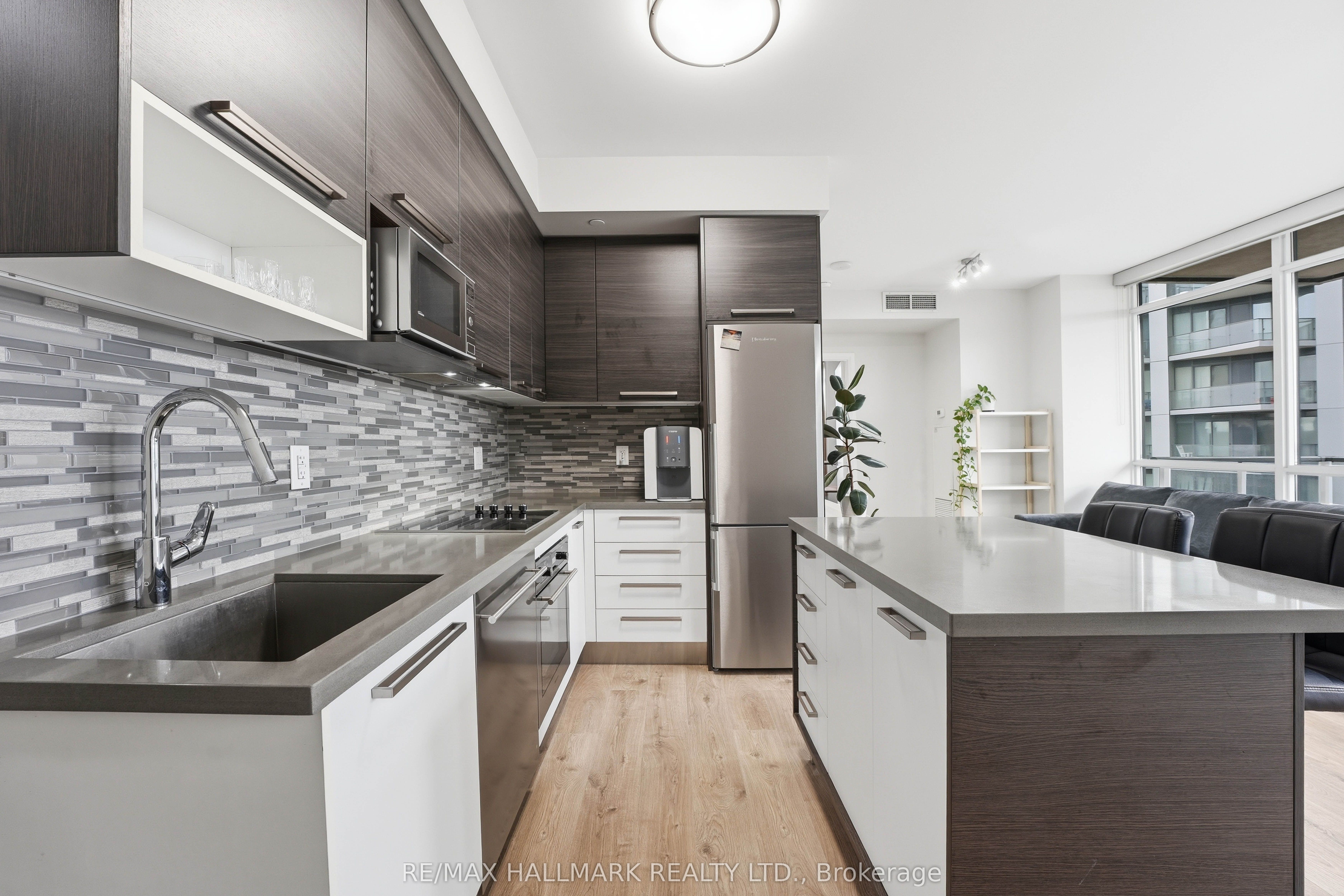 Additional image 6 of 710-36 Park Lawn Road, Toronto, ON, M8Y 0E5