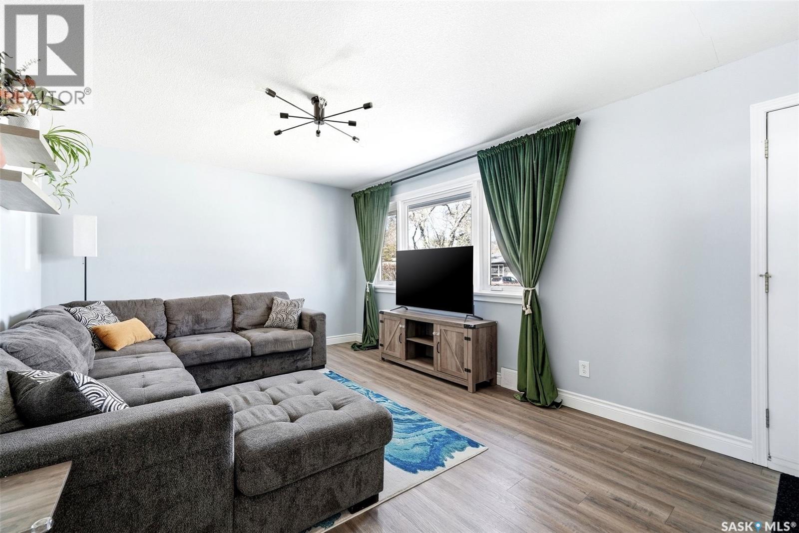 Additional image 4 of 3039 Assiniboine Avenue, Regina, SK, S4S1E2