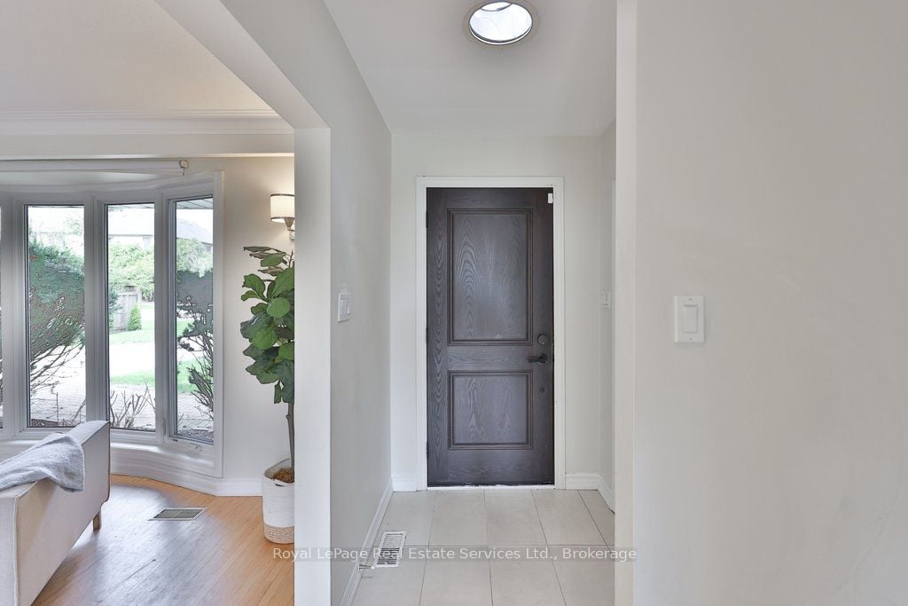 Additional image 4 of 1486 Hixon Street, Oakville, ON, L6L 1S3