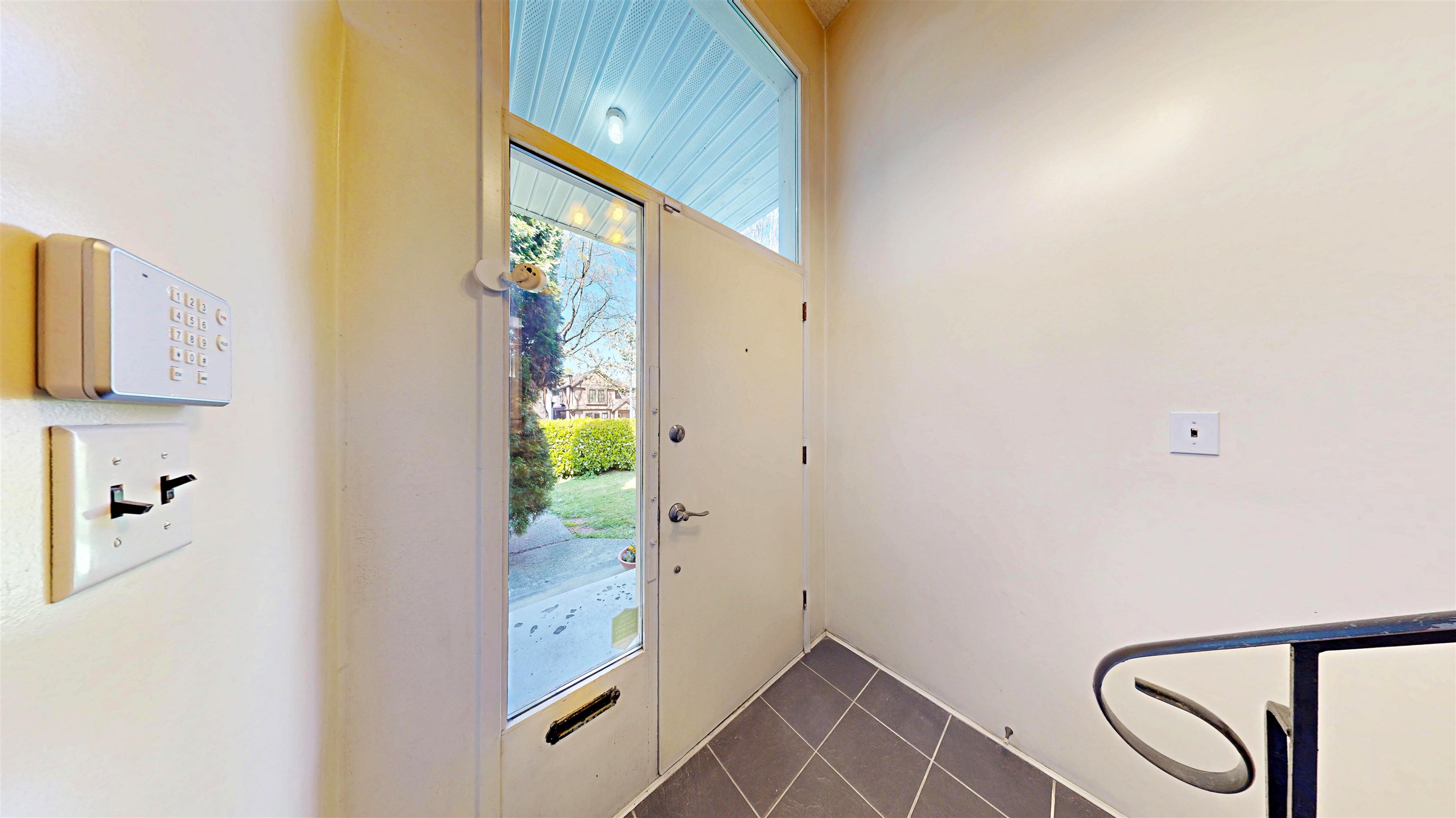 Additional image 3 of 3752 Beatrice Street, Vancouver, BC, V5N 4H5