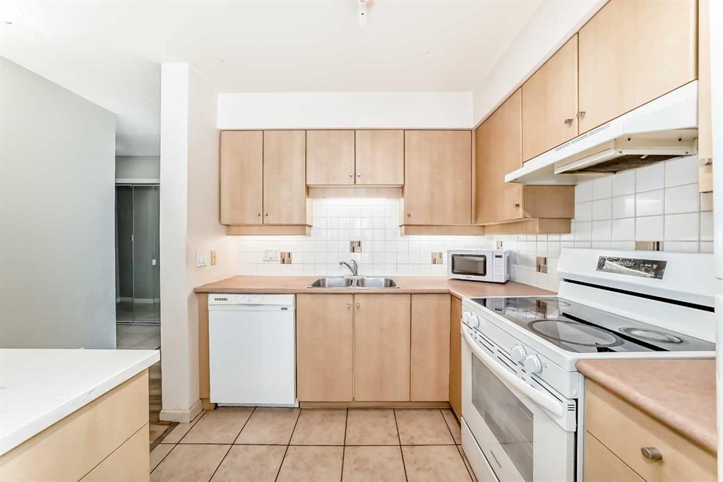 Additional image 4 of 1701-650 10 Street SW, Calgary, AB, T2P 5G4