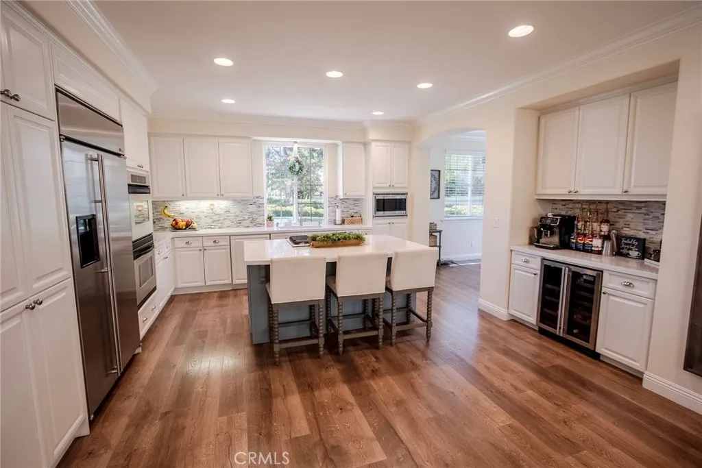 27042 Edgewater Lane, Valencia, CA 91355 photo 3