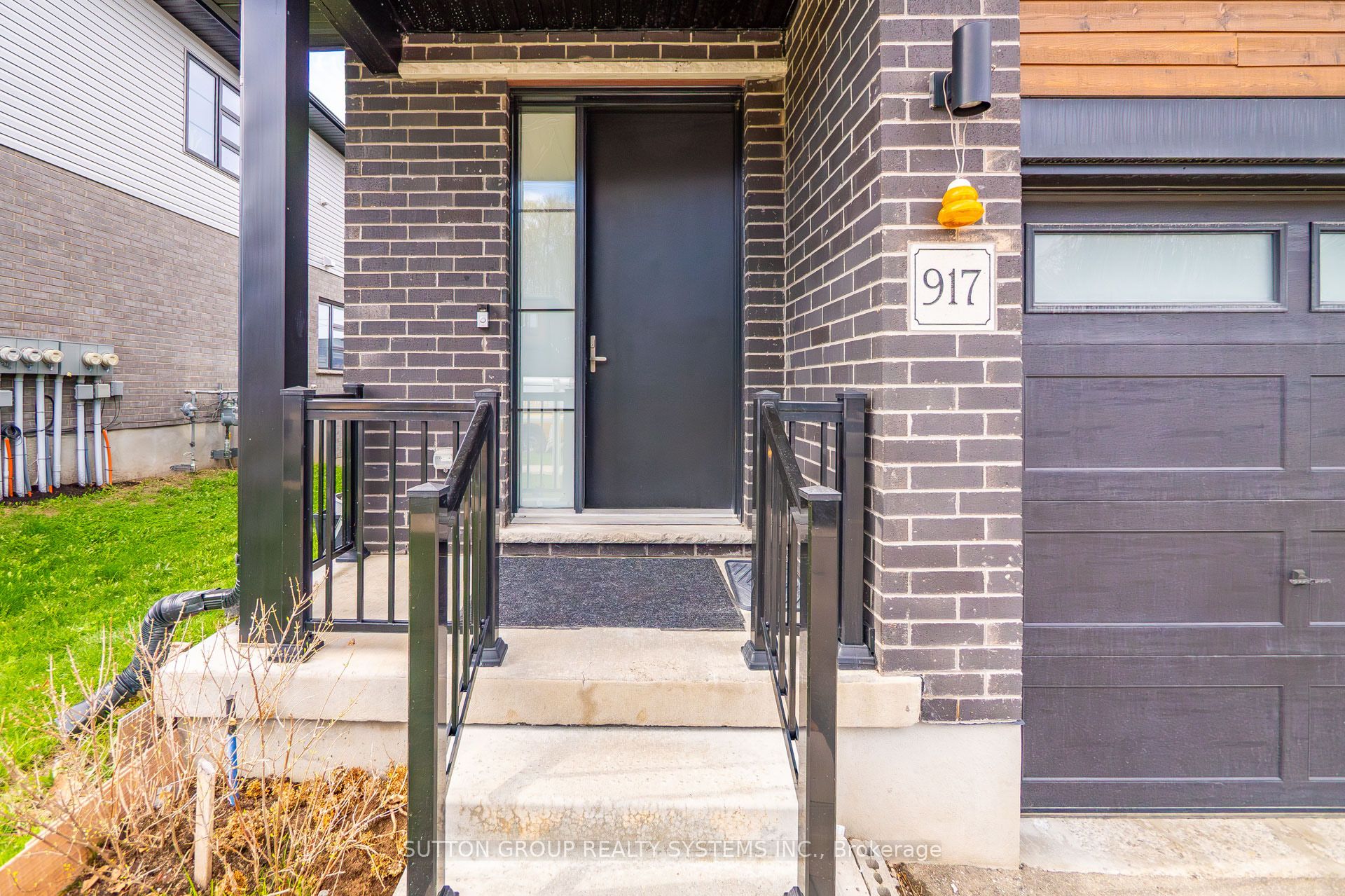 Additional image 4 of 917 Robert Ferrie Drive, Kitchener, ON, N2R 0P2