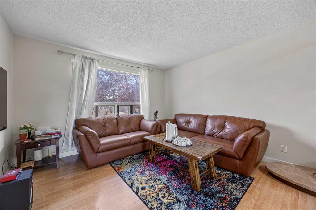 Additional image 4 of 8-4360 58 Street NE, Calgary, AB, T1Y 4S4