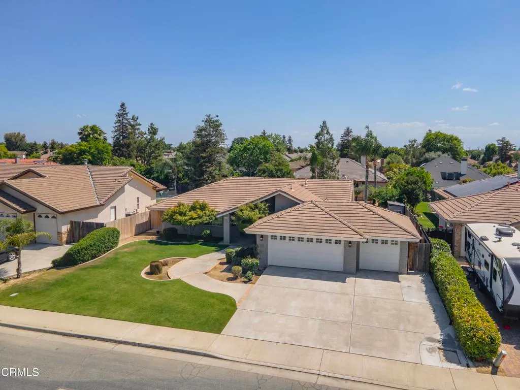 Additional image 90 of 11123 Coachlight Court, Bakersfield, CA 93312