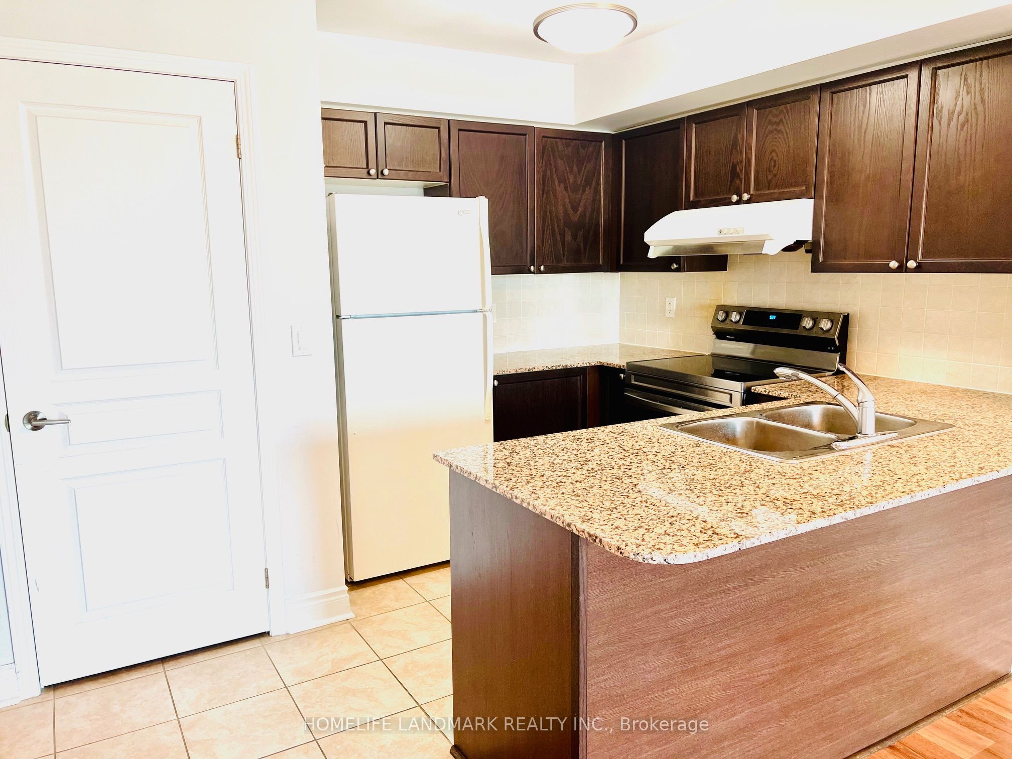 Additional image 5 of 1601-75 South Town Centre Boulevard, Markham, ON, L6G 0B3