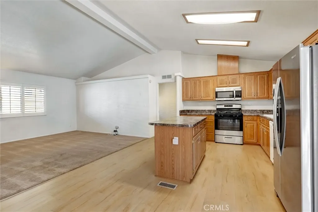 Additional image 52 of 21302 Blue Curl Way, Canyon Country, CA 91351