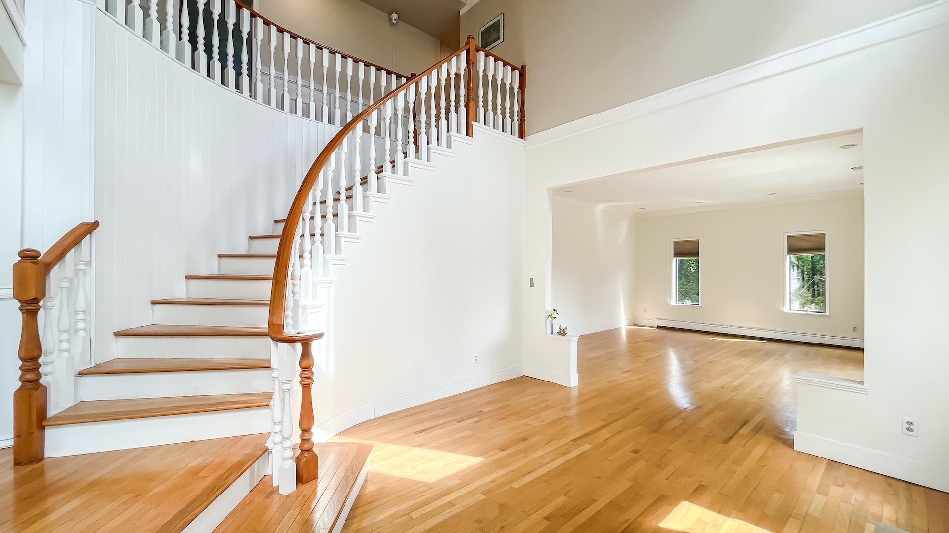 Additional image 4 of 1277 Charter Hill Drive, Coquitlam, BC, V3E 1P1