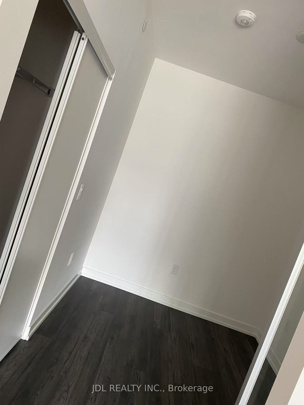 Additional image 6 of 508-10 De Boers Drive, Toronto, ON, M3J 0L6