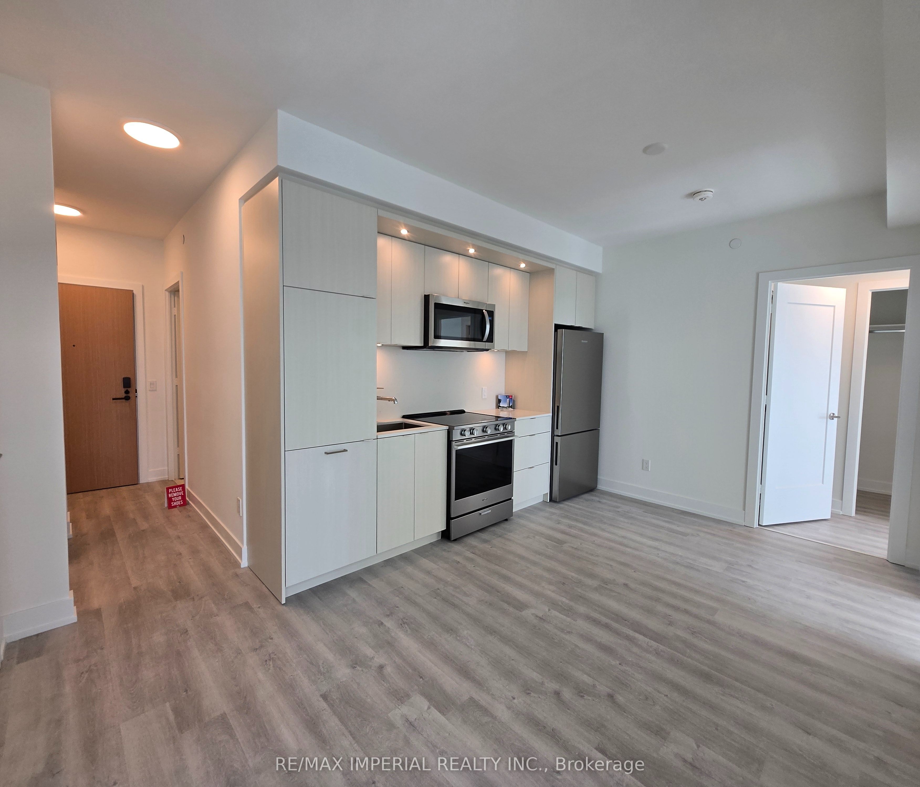 2110-60 Central Park Parkway, Toronto, ON, M9A 3K1