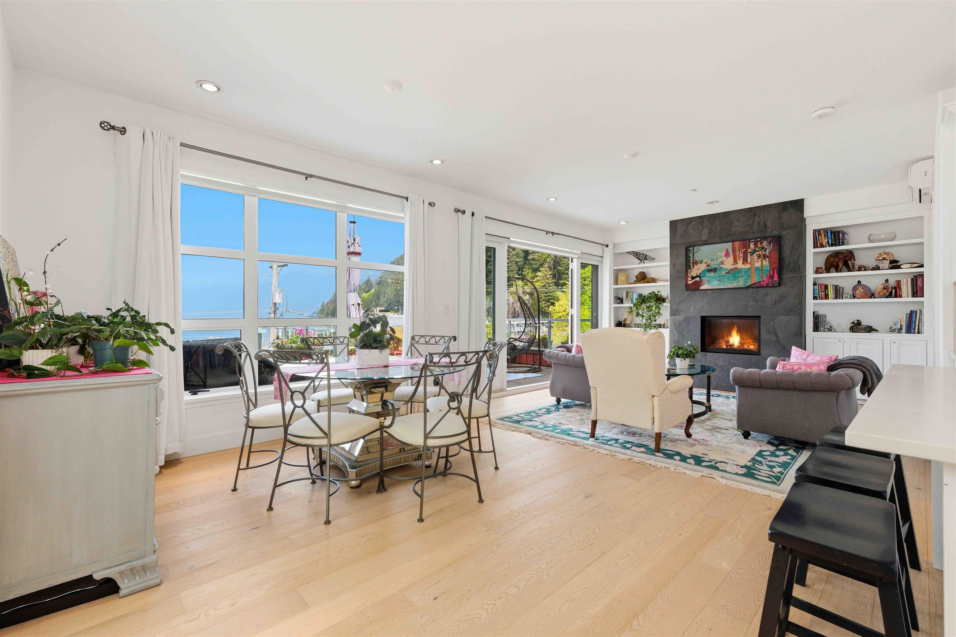 Additional image 6 of PH 1-6688 Royal Avenue, West Vancouver, BC, V7W 2B9
