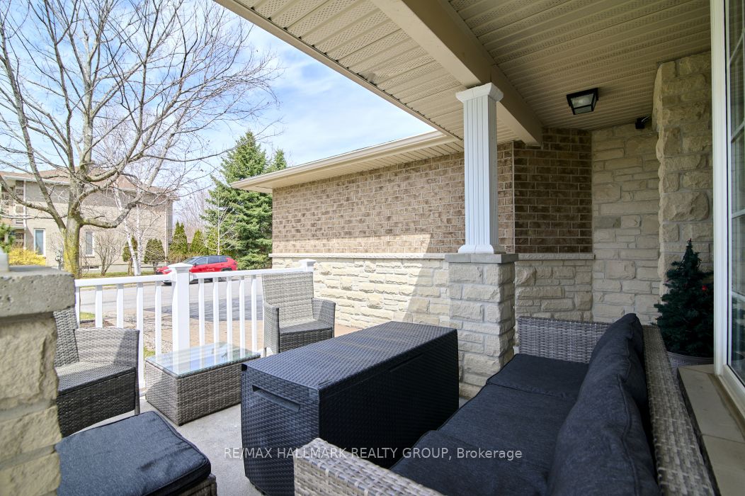 Additional image 5 of 702 Mud Creek Crescent, Ottawa, ON, K1V 1W3