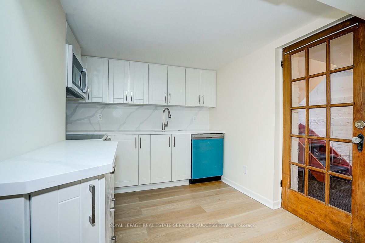 Additional image 6 of Bestment-20 Chest Hill Road, Toronto, ON, M4K 1X3