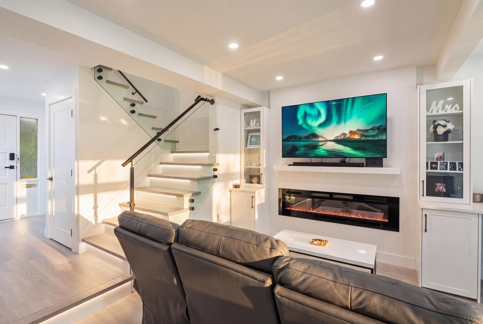 Additional image 3 of 15951 Alder Place, Surrey, BC, V4A 5J1