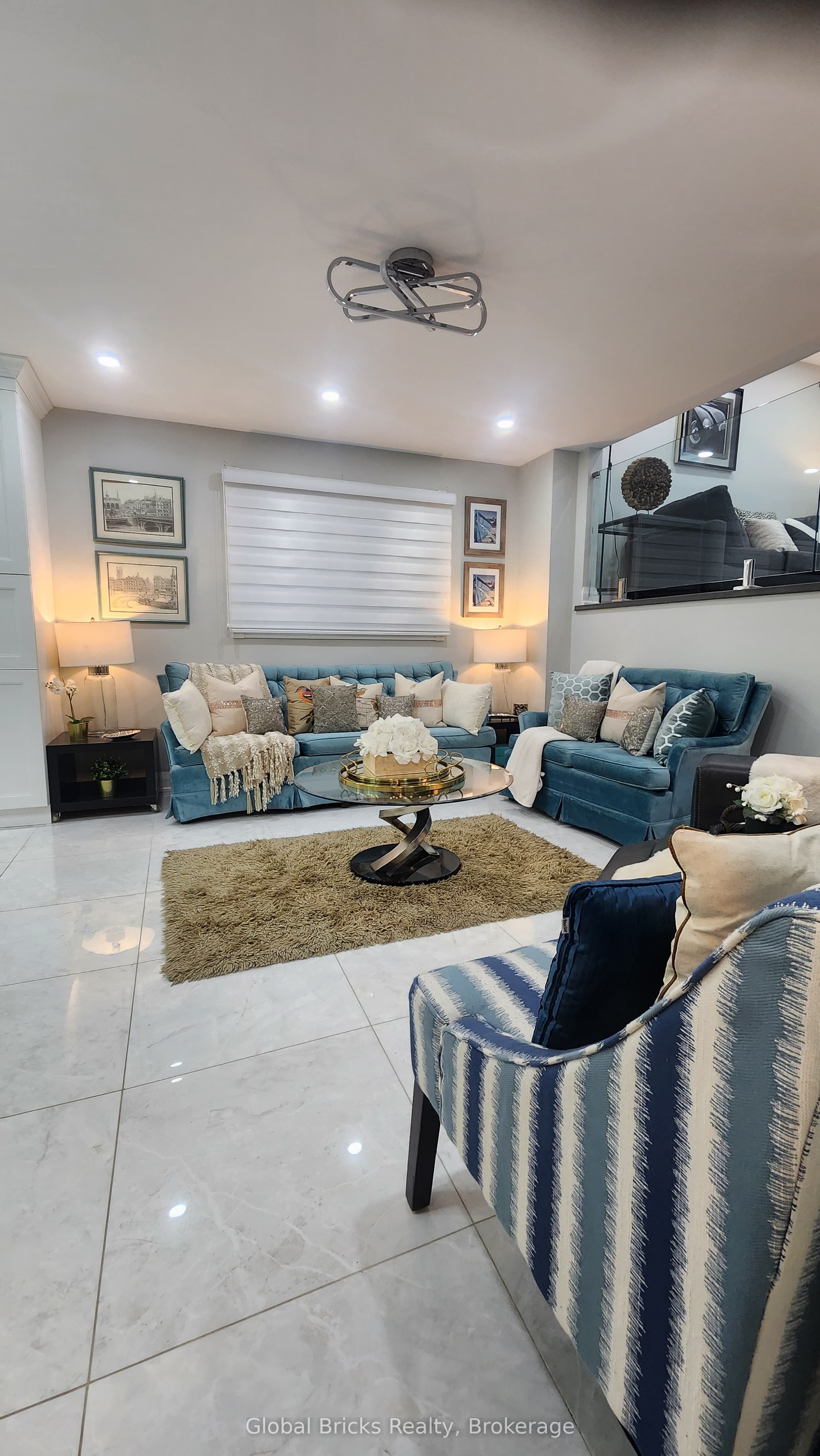 Additional image 3 of 4079 Trapper Crescent, Mississauga, ON, L5L 3A7