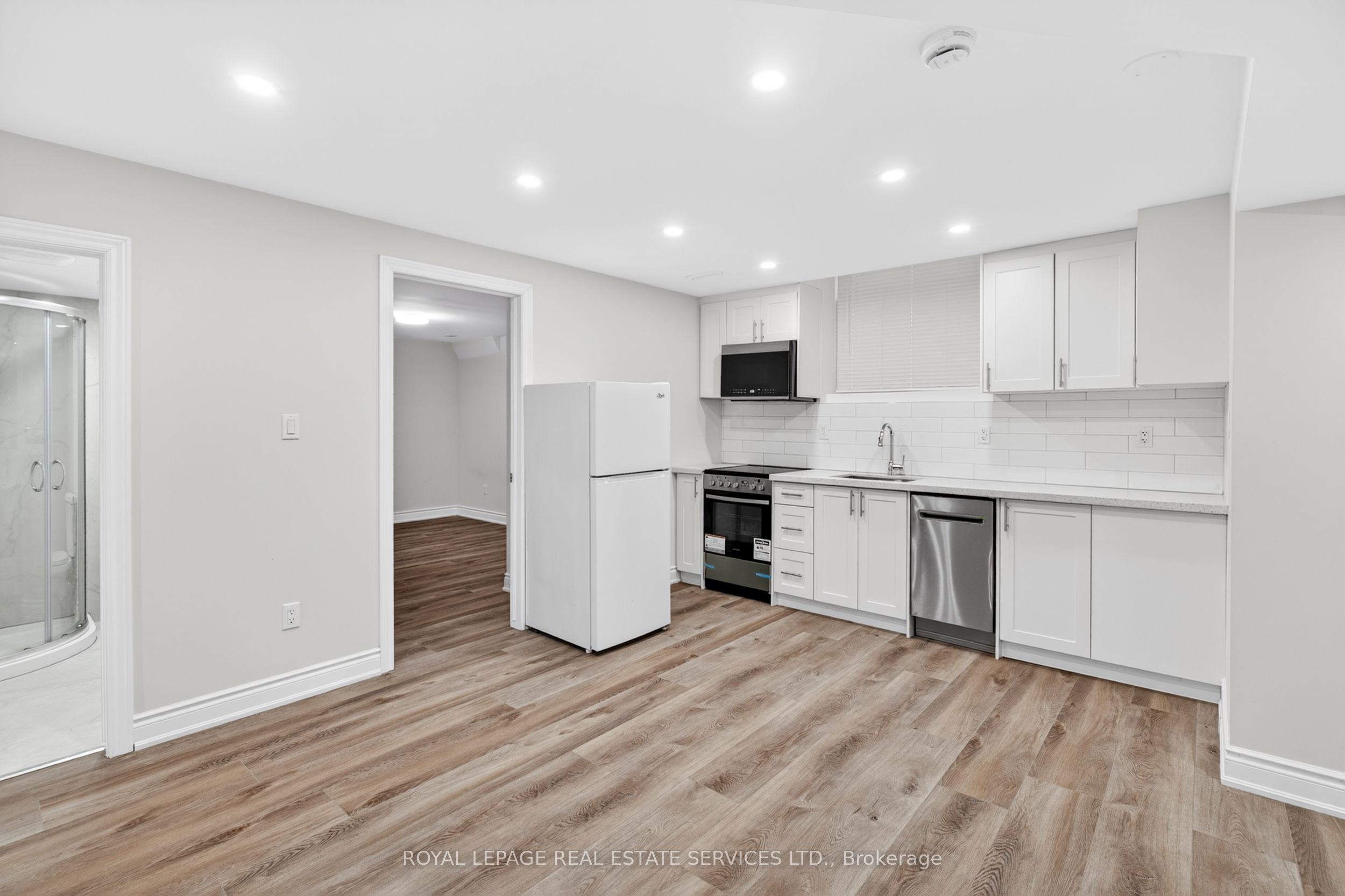 Additional image 6 of Lower-48 Eringate Court, Hamilton, ON, L8J 0L7