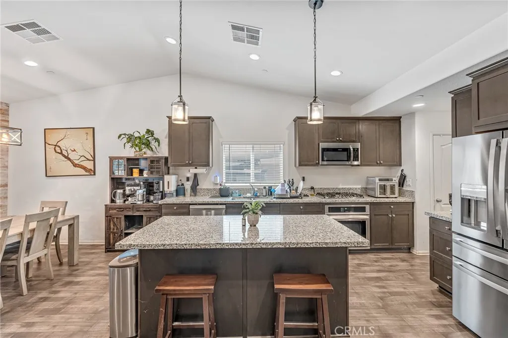 Additional image 7 of 11999 Foster Pl, Victorville, CA 92392