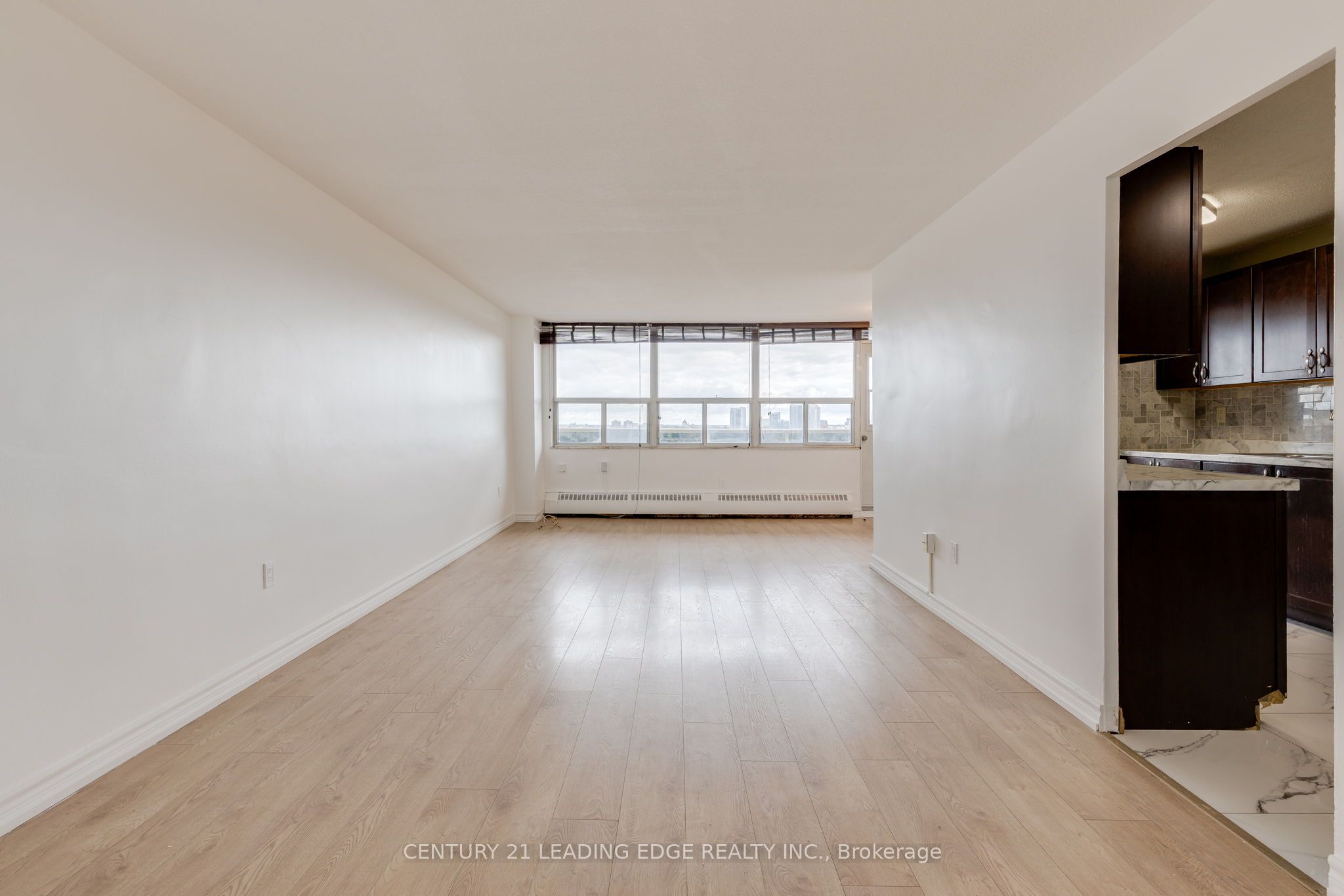 Additional image 3 of 1704-270 Palmdale Drive, Toronto, ON, M1T 3N8