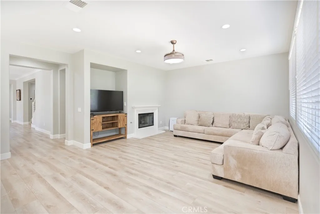 Additional image 105 of 27617 Bottle Brush Way, Murrieta, CA 92562