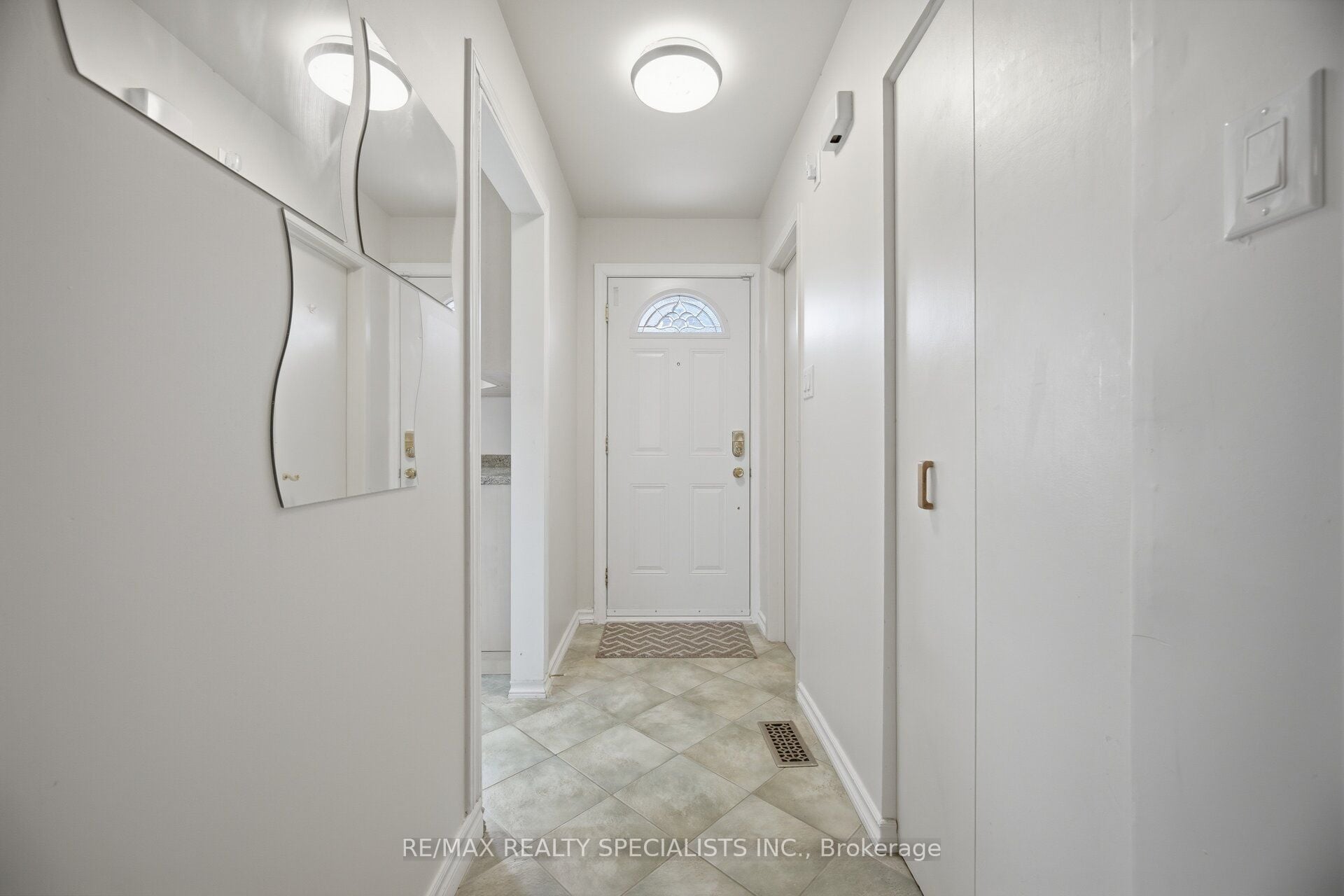 Additional image 6 of 106-701 Burnhamthorpe Road, Toronto, ON, M9C 2Z6