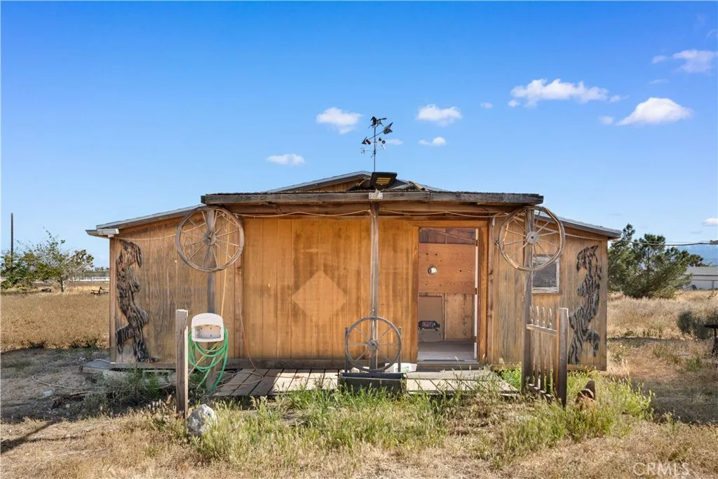 Additional image 25 of 11670 Nevada Road, Phelan, CA 92371