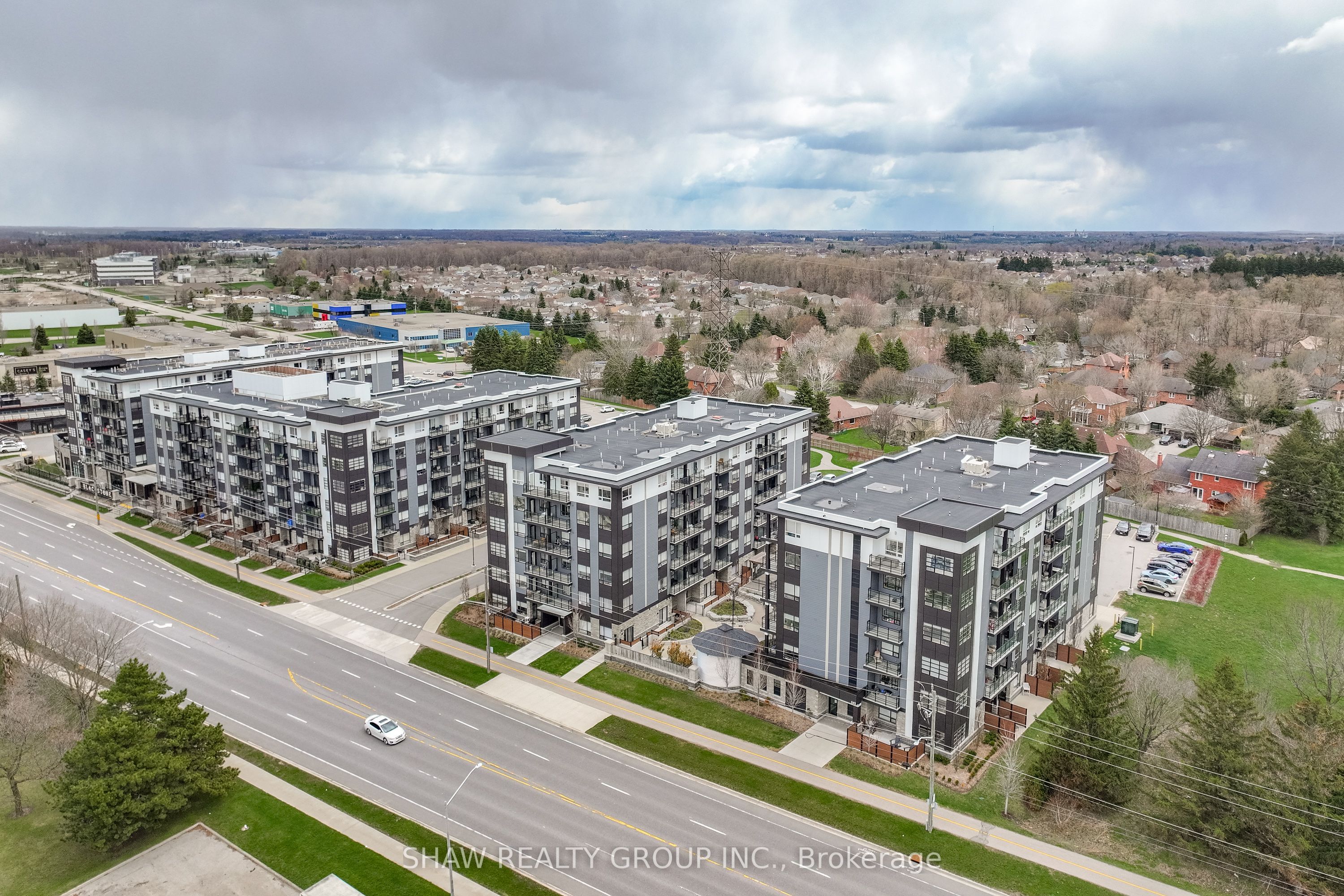Additional image 2 of 601-247 Northfield Drive, Waterloo, ON, N2K 0H1