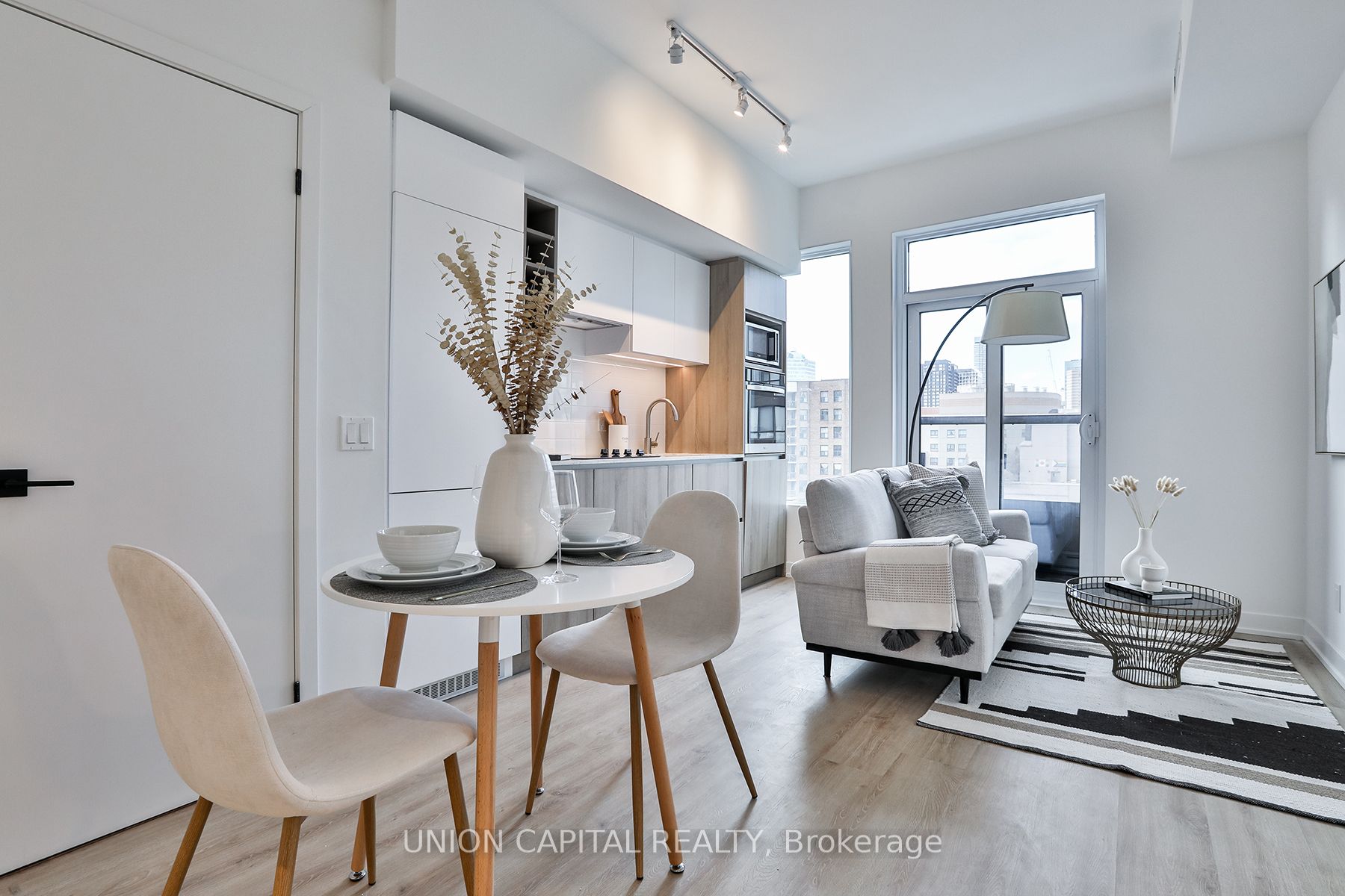 Additional image 2 of 1005-319 Jarvis Street, Toronto, ON, M5B 0C8