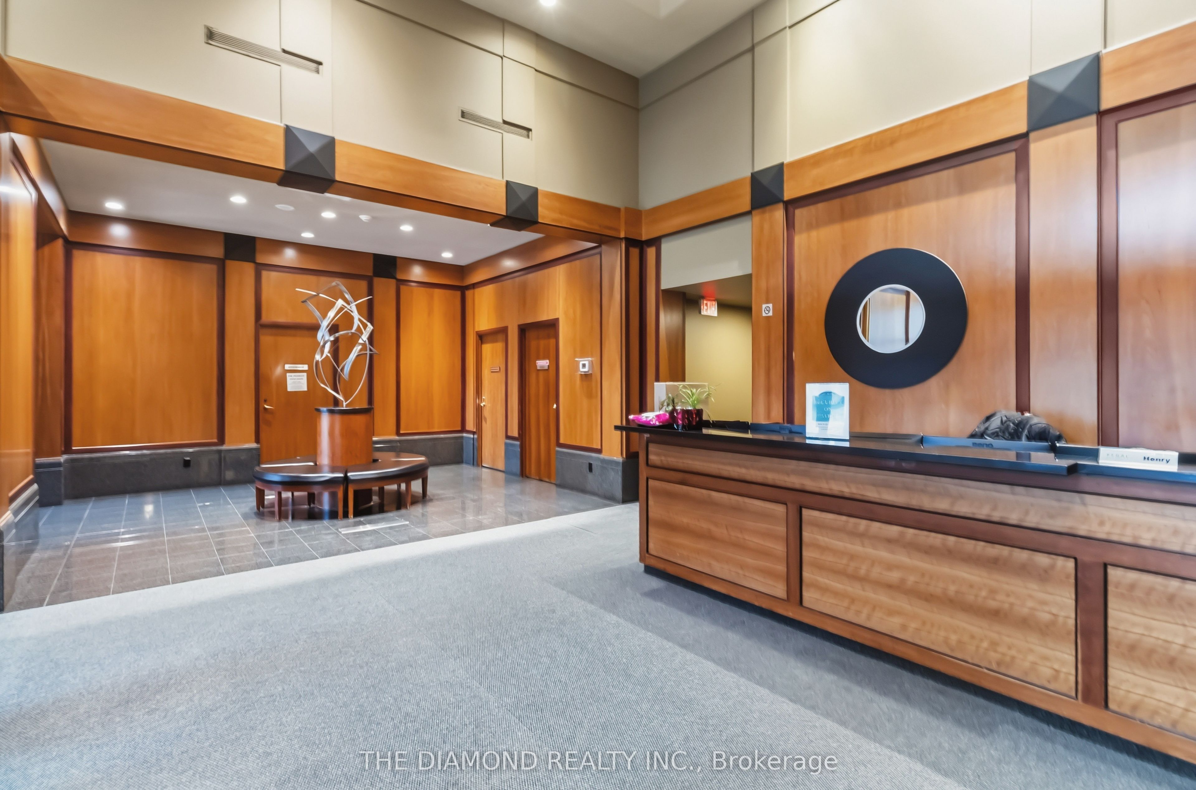 Additional image 4 of 907-750 Bay Street, Toronto, ON, M5G 1N6