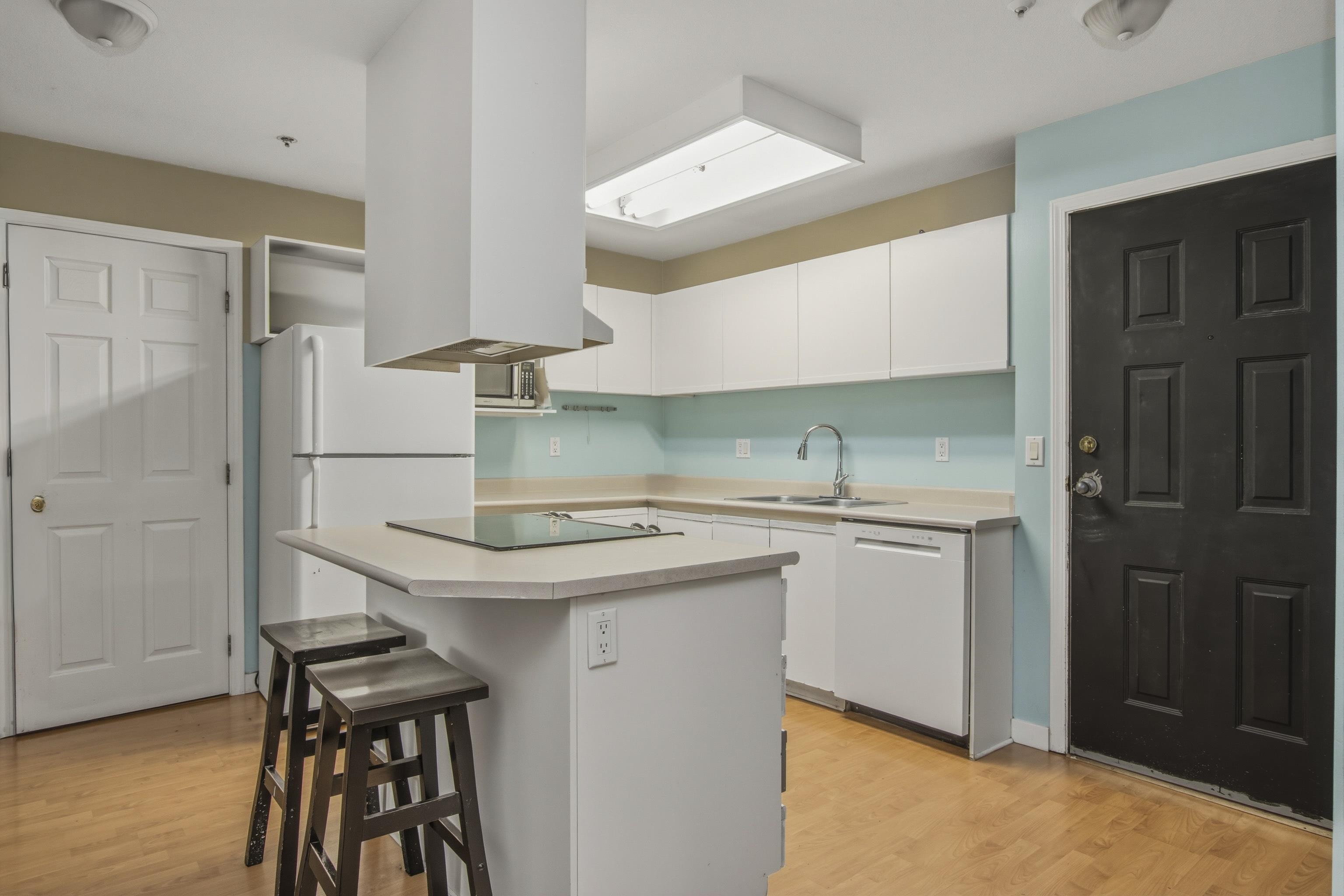 Additional image 3 of E105-40180 Willow Crescent, Squamish, BC, V8B 0M3