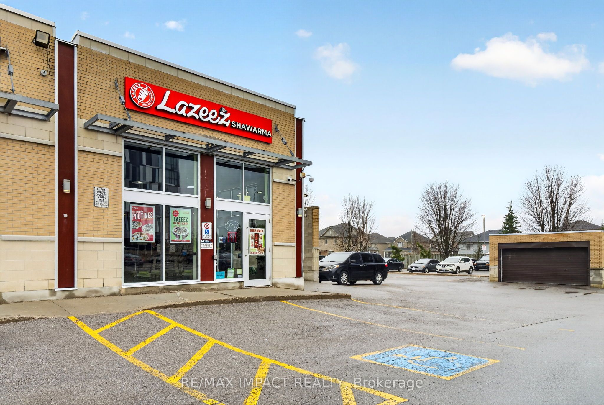 1812 Simcoe Street, Oshawa, ON, L1G 4Y2