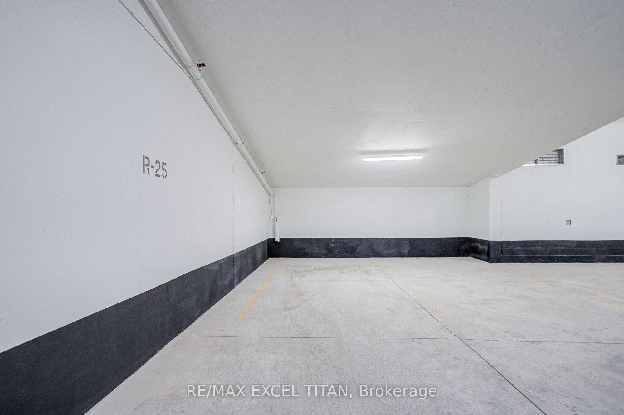 Additional image 4 of Parking-5 Lakeview Avenue, Toronto, ON, M6J 0H3