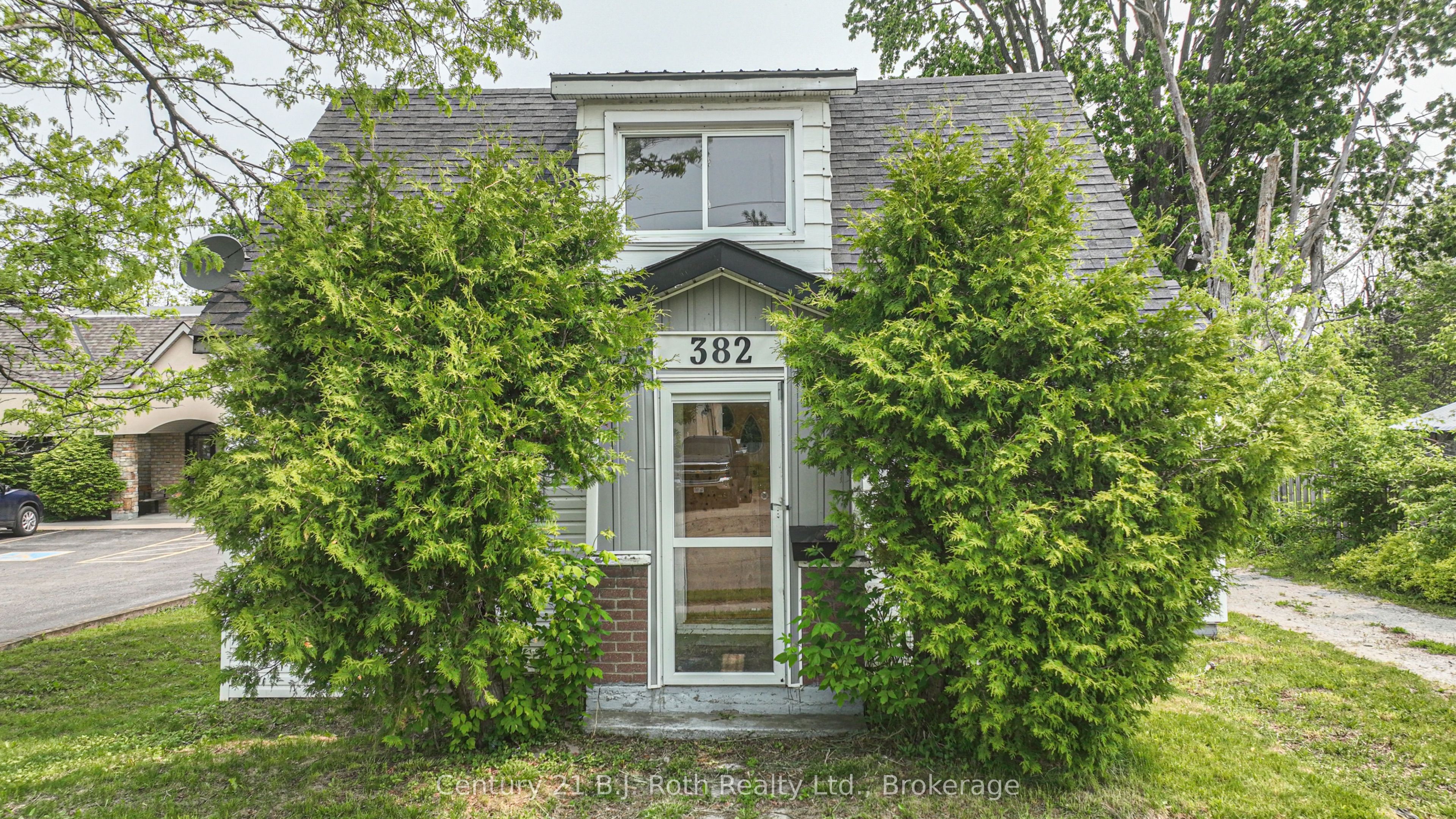 382 West Street N, Orillia, ON, L3V 5E6