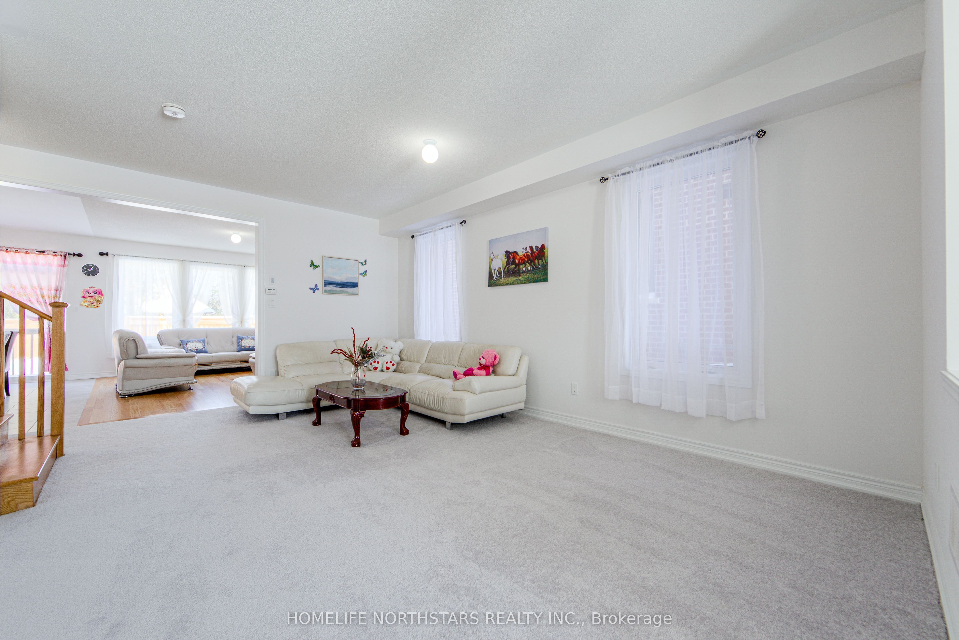 Additional image 5 of 7 Wakefield Boulevard, Essa, ON, L3W 0L7