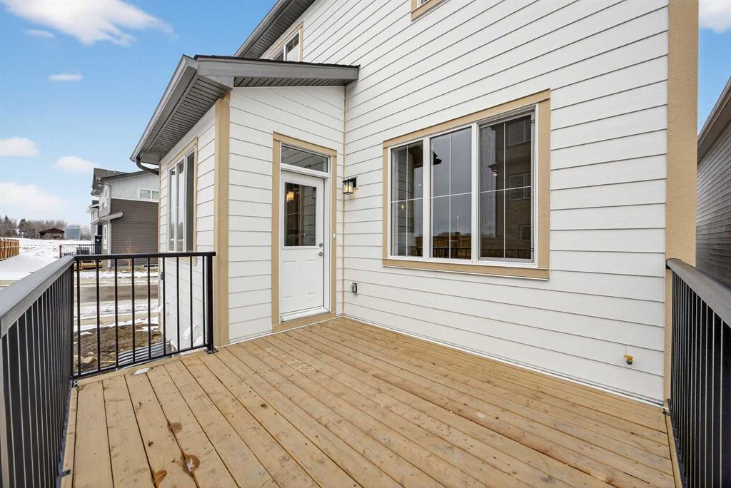 Additional image 2 of 997 Alpine Drive SW, Calgary, AB, T2Y 0Z3