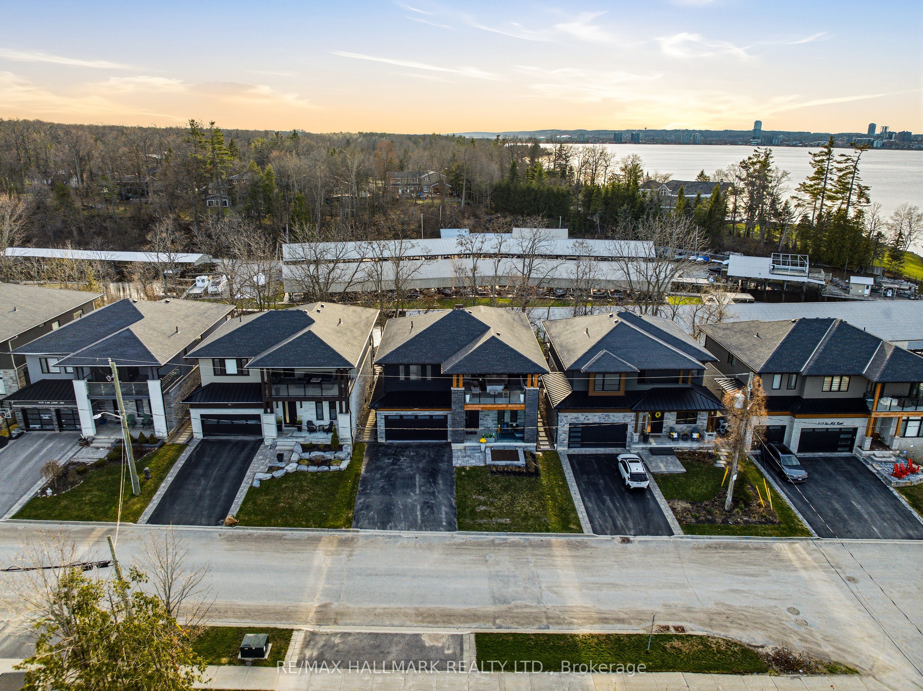 Additional image 6 of 404 Cox Mill Road, Barrie, ON, L4N 3W9