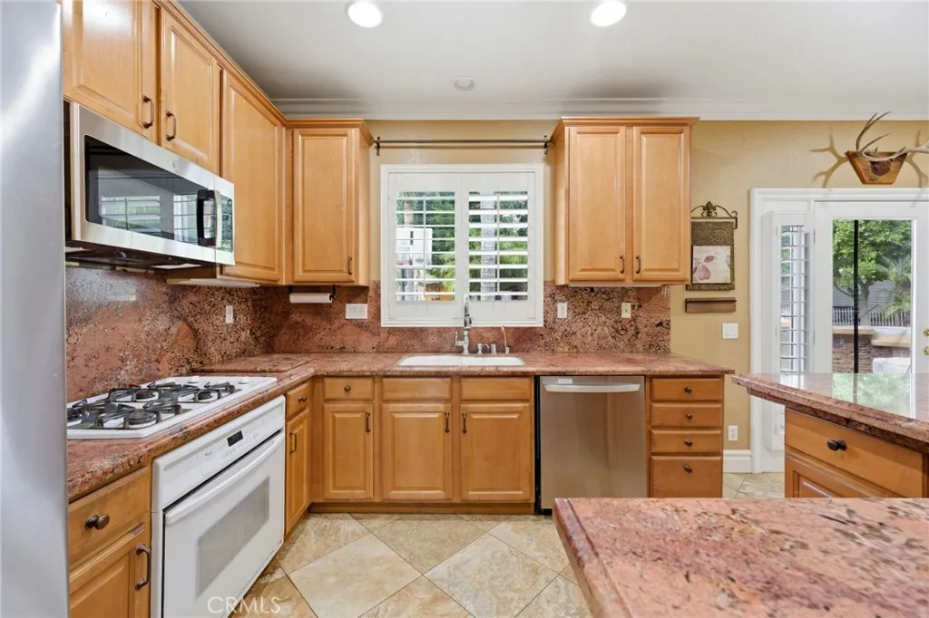 Additional image 13 of 235 Gulfstream Lane, Norco, CA 92860