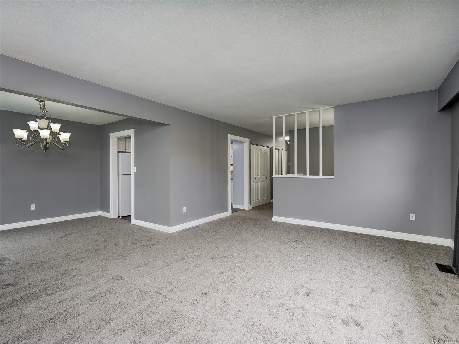 817 Wren Place, Langford, BC, V9B 3B7 photo 3