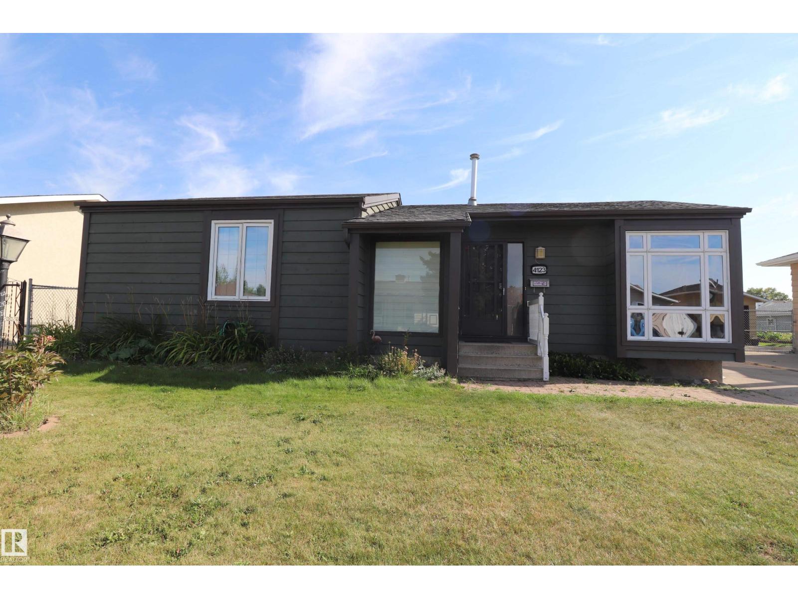4123 136 Avenue NW, Edmonton, AB, T5A2N9
