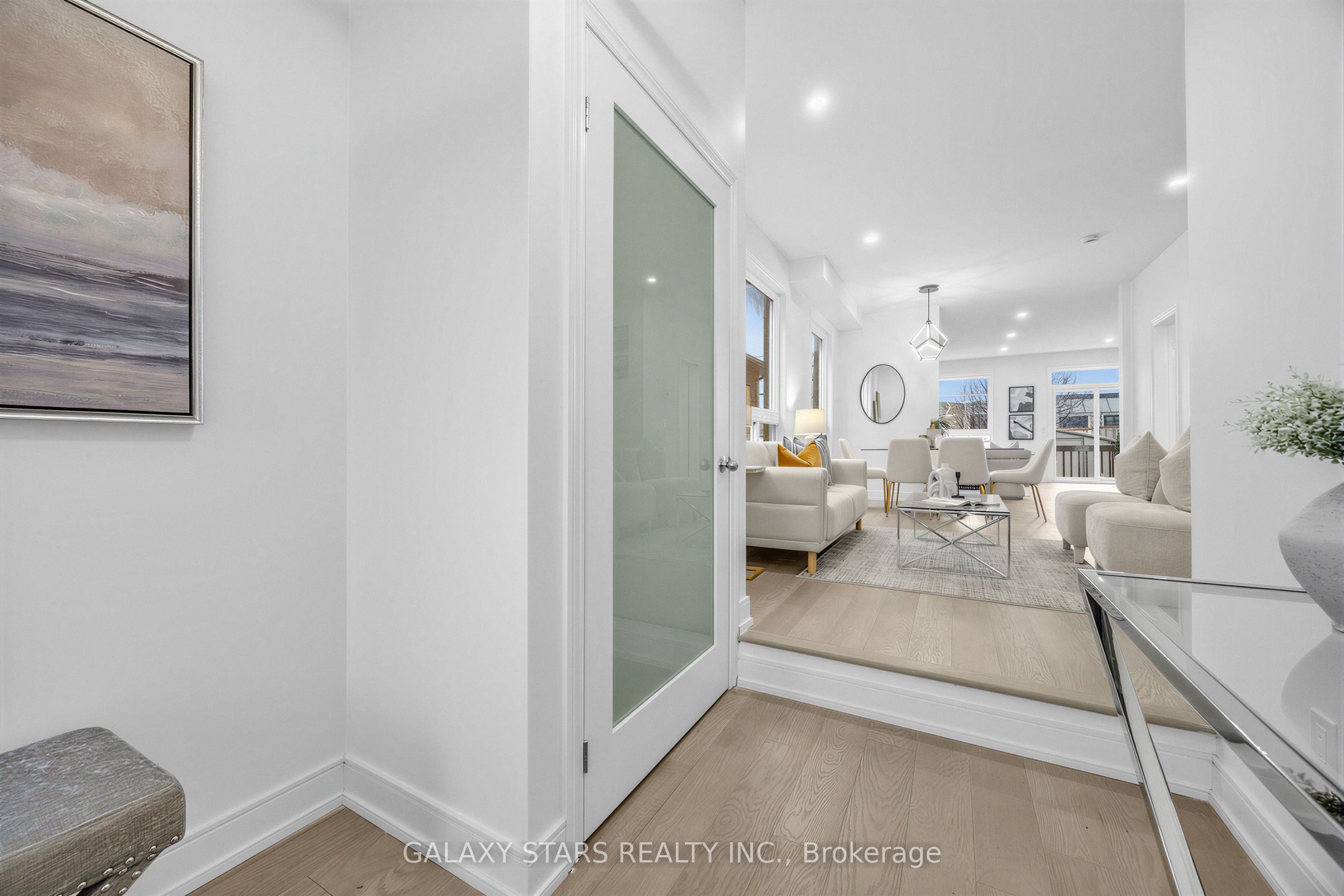 Additional image 4 of 18 Red Hawk Road, Toronto, ON, M1B 6B2