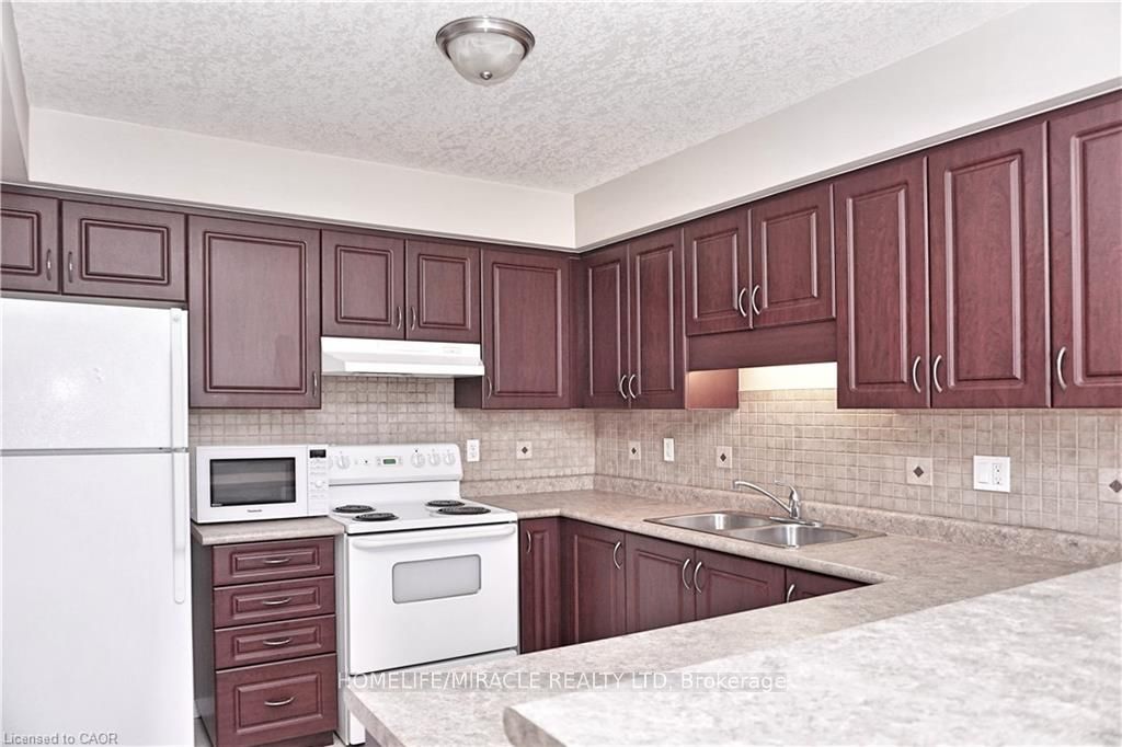 Additional image 5 of 40 Madeleine Street, Kitchener, ON, N2R 1V4