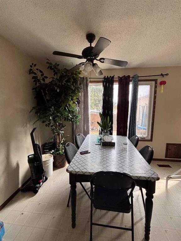 Additional image 2 of 5-1234 9 Avenue N, Lethbridge, AB, T1H 1G7