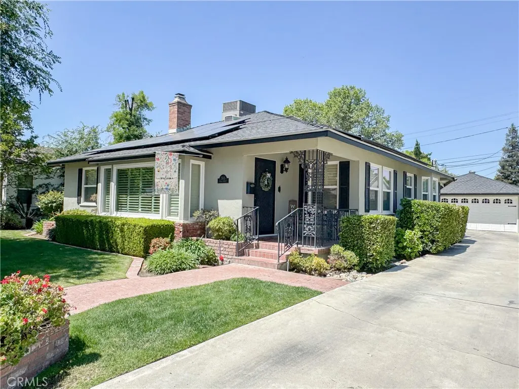 2505 Cedar St, Bakersfield, CA 93301 photo 2