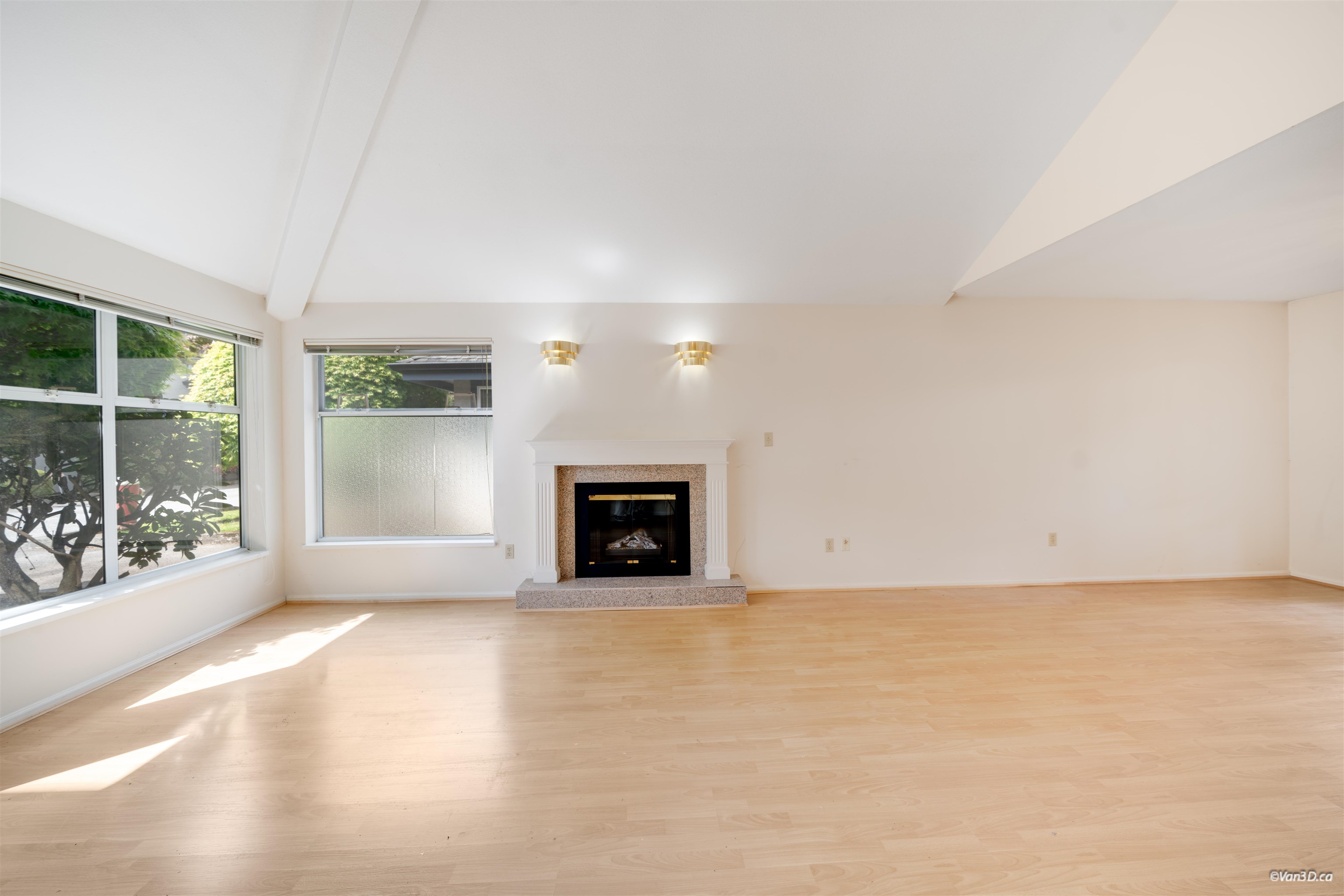 Additional image 4 of 10-10900 No. 2 Road, Richmond, BC, V7E 2E3