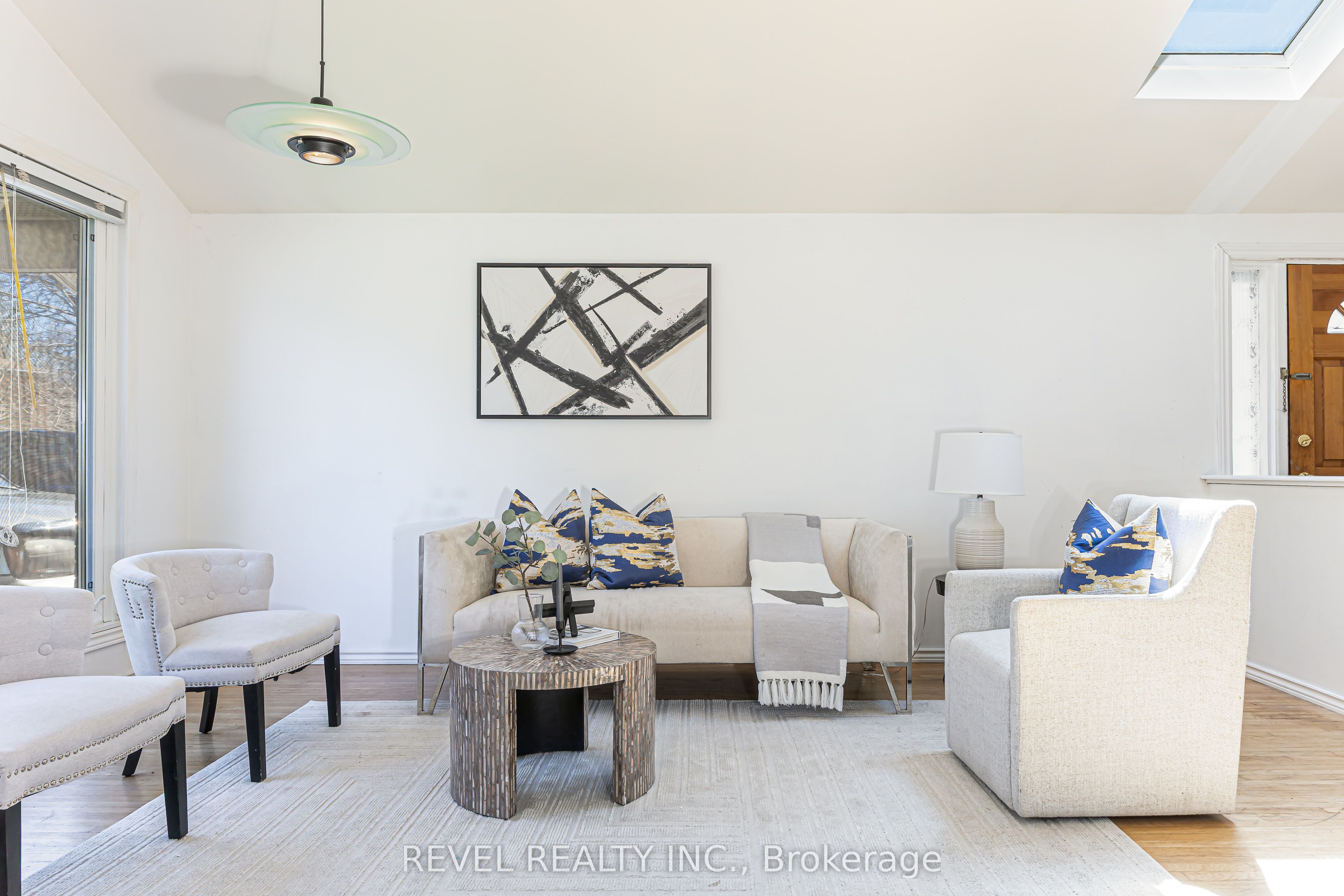 Additional image 6 of 4 Oakley Boulevard, Toronto, ON, M1P 3P2