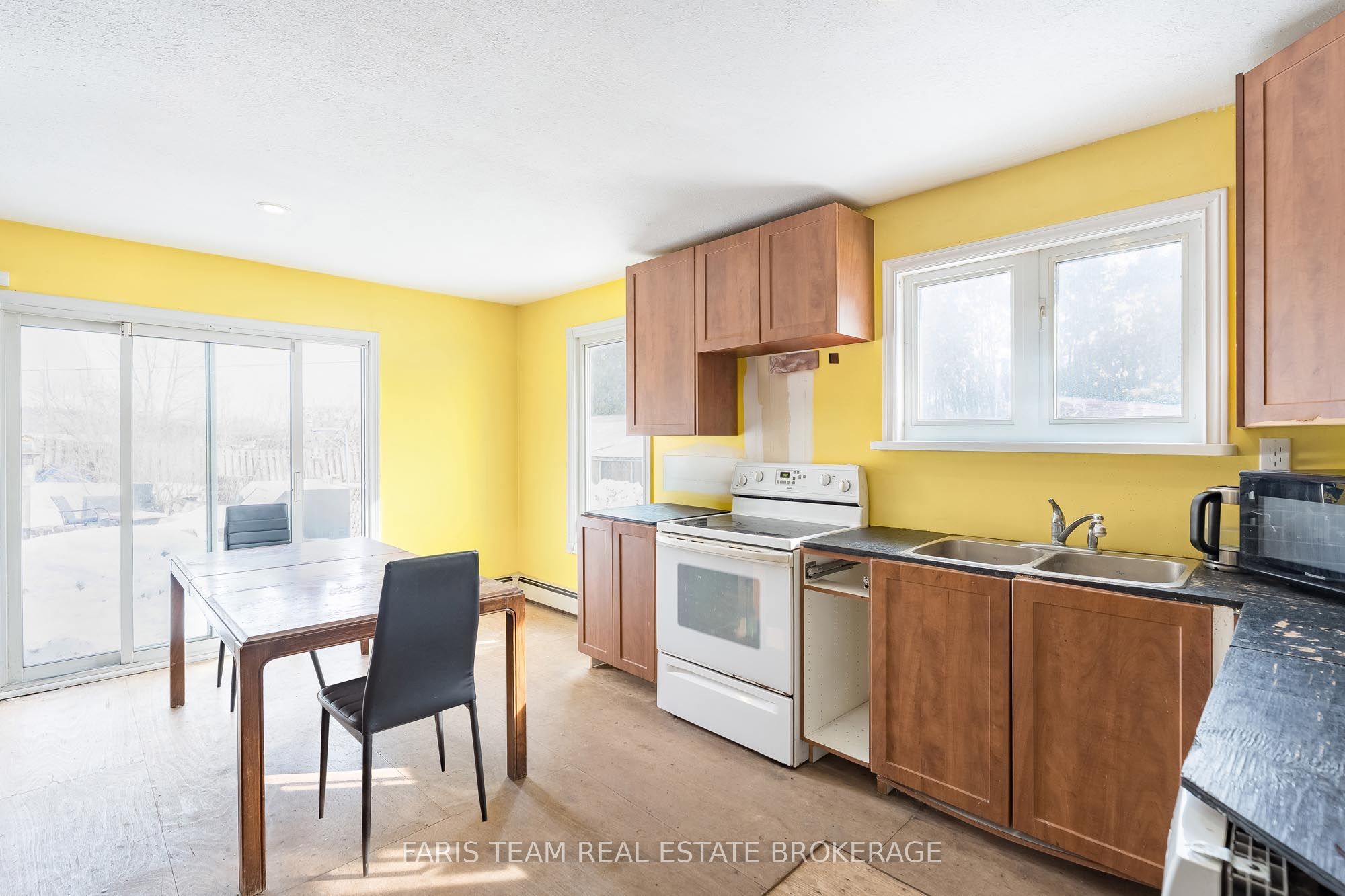 Additional image 5 of 1008 Rainbow Valley Road N/a W, Springwater, ON, L0L 2K0